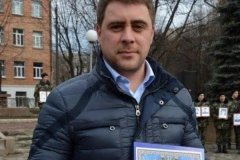 Депутат міської ради Ромео Скрипа придбав автомобіль вартістю 700 тис. гривень Депутат міської ради Ромео Скрипа придбав автомобіль вартістю 700 тис. гривень