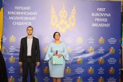 Перший Молитовний сніданок - у резиденції митрополитів Буковини і Далмації Перший Молитовний сніданок - у резиденції митрополитів Буковини і Далмації