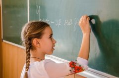 Спекулювання на румунській мові, або кому заважає освітня реформа? Спекулювання на румунській мові, або кому заважає освітня реформа?