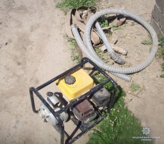 На Новоселиччині чоловік під час відпочинку на ставку скоїв дві крадіжки На Новоселиччині чоловік під час відпочинку на ставку скоїв дві крадіжки